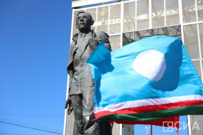 В Якутии отмечают день флага республики / ЯСИА   Республика Саха (Якутия)