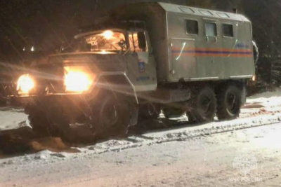 Более 230 грузовых автомобилей скопились на автодороге «Лена» в Якутии / ЯСИА   Республика Саха (Якутия)