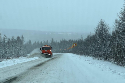 На трассе «Лена» увеличили протяженность ограничения для передвижения большегрузов / ЯСИА   