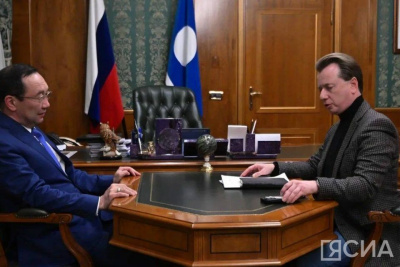 Глава Якутии встретился с депутатом Госдумы Владимиром Бурматовым / ЯСИА   