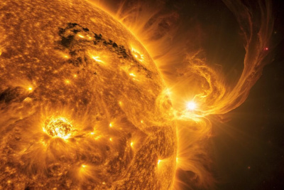 На Землю обрушилась мощная магнитная буря уровня G2 / ЯСИА   