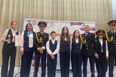 В Якутии состоялся республиканский слет школ, носящих имена Героев / ЯСИА   Республика Саха (Якутия)