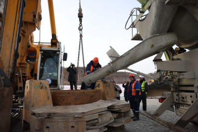 Министр строительства России подчеркнул значимость строительства Ленского моста / ЯСИА   