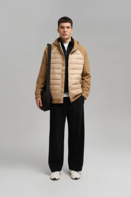 Стеганая куртка с наполнителем из натурального пух