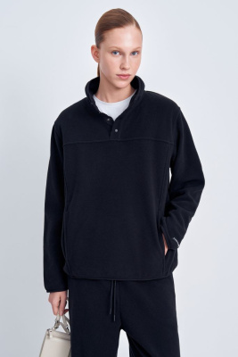 Толстовка с контрастной отделкой и воротником-стой