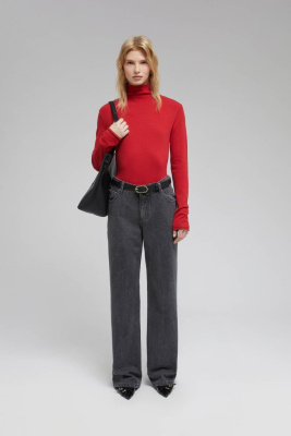 Водолазка прямого кроя