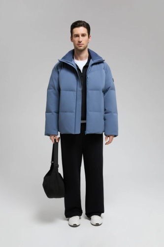 Оверсайз пуховик с воротником-стойкой