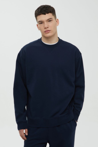 Толстовка свободного силуэта