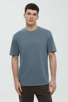 Базовая футболка из хлопка прямого силуэта