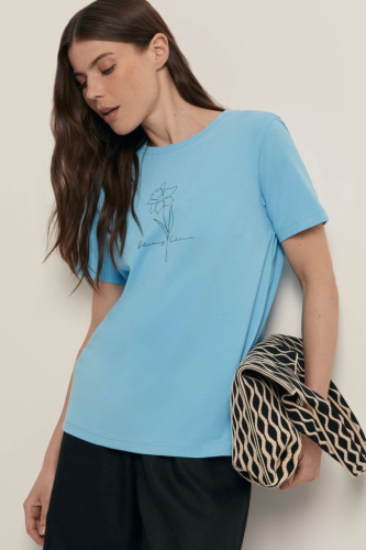 Футболка приталенного силуэта с принтом