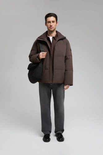 Оверсайз пуховик с воротником-стойкой