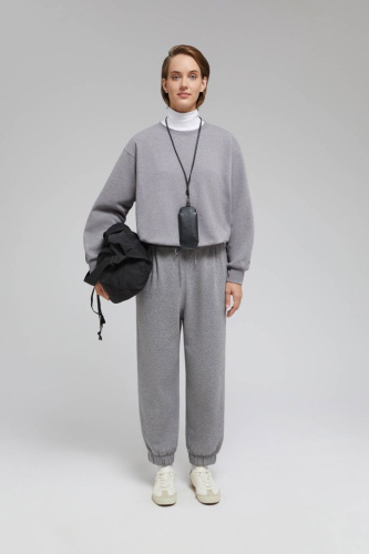 Брюки-джоггеры из футера