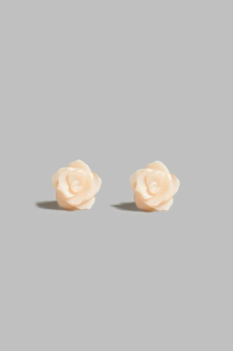 Серьги пусеты из натуральной ракушки