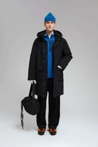 Утепленная парка с капюшоном