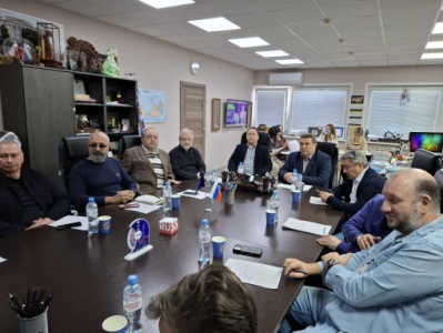 В Москве прошло заседание секретариата СЖР /    