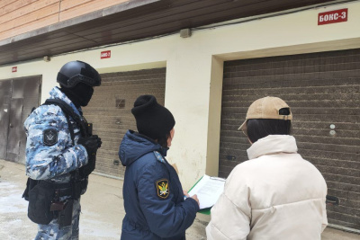 В Якутске арестовывают имущество владельцев предприятий — должников за коммунальные услуги / ЯСИА Якутск Якутск Республика Саха (Якутия)