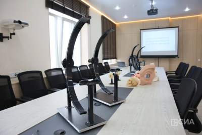 Учебную лабораторию с передовым оборудованием открыли в глазной больнице Якутии / Саина Титова   