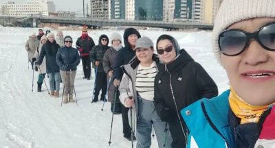 В Якутске для членов семей участников СВО провели мастер-класс по северной ходьбе / ЯСИА   