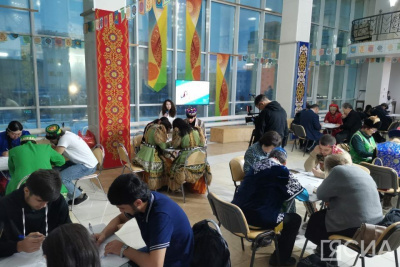 В Доме дружбы народов Якутии студенты и представители общин написали этнографический диктант / Нарыйа Пахомова   Республика Саха (Якутия)