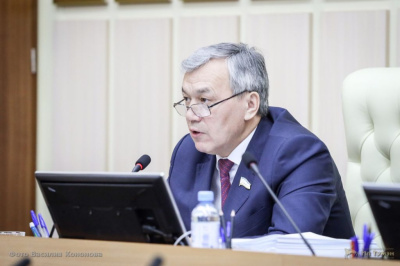 Афанасий Владимиров: «Иванов* и Поскачин лишены мандатов по закону» / Николай Борисов   