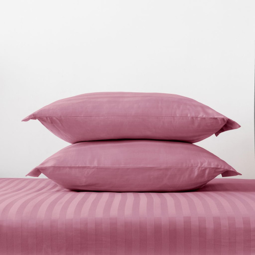 Комплект наволочек Розовая ягода/Pink berry с ушками