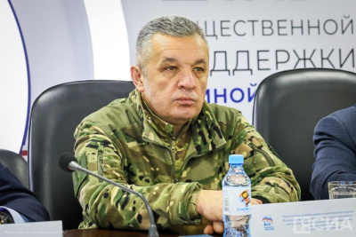 Роман Греков встретился с общественными организациями Якутии, оказывающими помощь бойцам и их семьям / Нарыйа Пахомова   