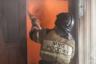 Тела двух человек обнаружили на месте пожара в частном доме в Верхневилюйском районе / ЯСИА   