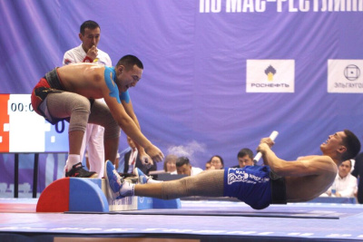 При поддержке «Роснефти» в Якутии состоялся чемпионат России по мас-рестлингу / ЯСИА   