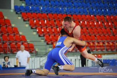 Якутские борцы выступят на первенстве Дальнего Востока / Дьулустаан Сергеев   