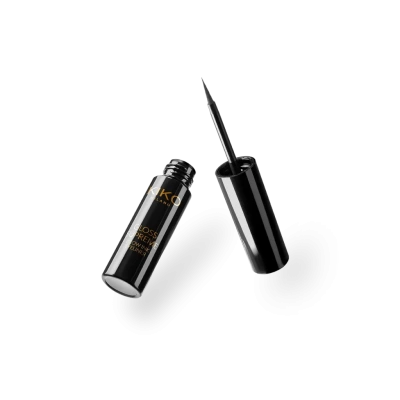 На пике глянца - сияющая подводка для глаз / Gloss Supreme Glow Ink Eyeliner