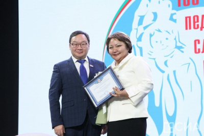 Ветеранов педиатрической службы наградили в Якутии / Саина Титова   Республика Саха (Якутия)