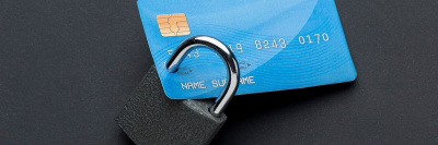 Банки начнут возвращать клиентам деньги, украденные мошенниками /    