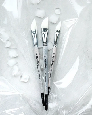 Кисть синтетика даггер Roubloff "white toray"