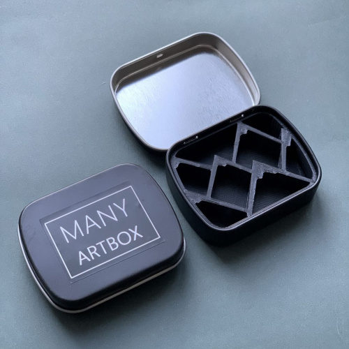 Палетка для красок "Горы" 6х5 см, цвет черный, пластик черный