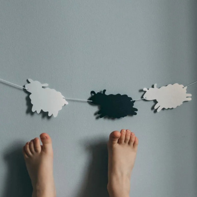 Гирлянда-растяжка бумажная Paper Monstr "Облачковые барашки"