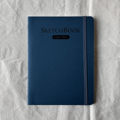 Скетчбук для графики Малевичъ "GrafArt white" 15x20 см 20 л 160 г, синий