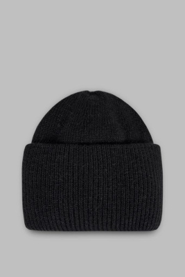 Шапка из овечьей и ангорской шерсти