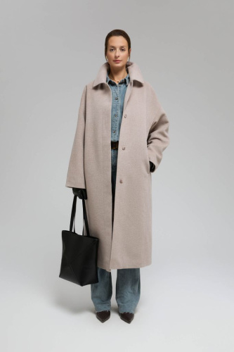 Однобортное пальто из шерсти и шелка