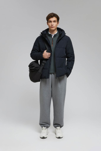 Стеганая куртка с капюшоном