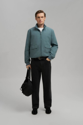 Ветровка-бомбер со съемным капюшоном