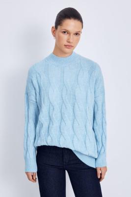 Свитер свободного кроя