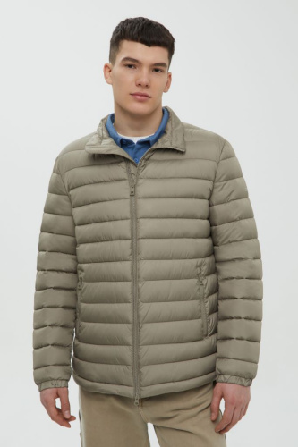 Стеганая куртка с воротником-стойкой