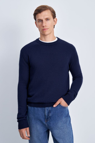 Джемпер прямого силуэта