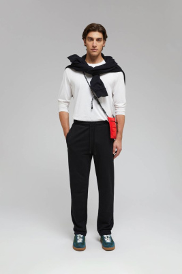 Трикотажные брюки прямого кроя