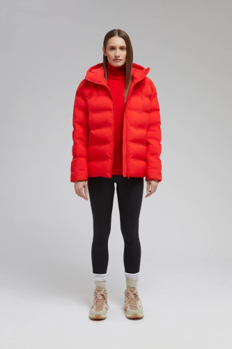 Утепленная куртка с капюшоном