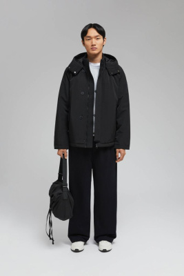 Утепленная куртка с капюшоном