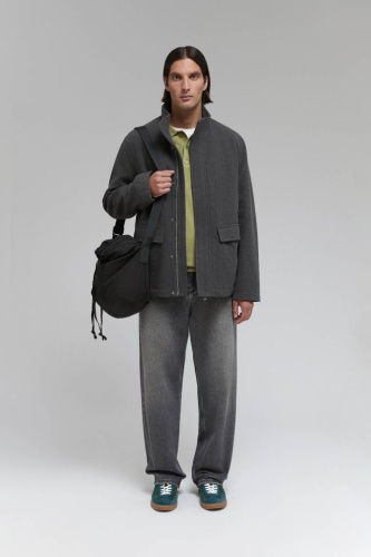 Утепленная куртка с воротником-стойкой