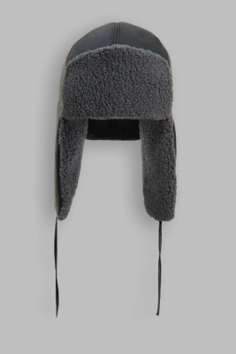 Шапка-ушанка из искусственной кожи