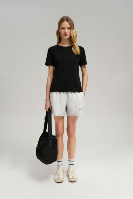 Футболка прилегающего кроя