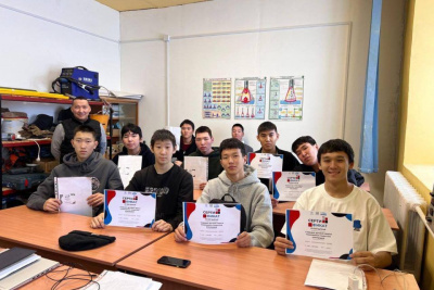 Школьники Якутии могут получить 20 тысяч рублей для прохождения программ допобразования / ЯСИА   Республика Саха (Якутия)